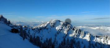 Bild von einem schneebedeckten Berg